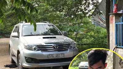 Chặn bắt cả xe Fortuner thuốc lá lậu tại Hóc Môn