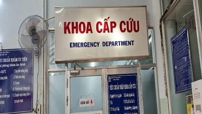 Công an lấy lời khai người liên quan vụ bé 3 tuổi tử vong 