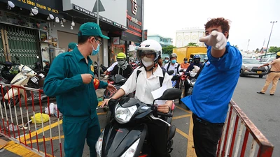 Gò Vấp tạm xả chốt kiểm dịch vào giờ cao điểm, hết ùn ứ