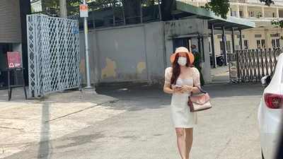 Ca sỹ Vy Oanh kêu cứu nhiều nơi sau khi bị triệu tập