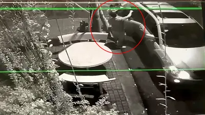 Người dân kể thời khắc công an đến khách sạn đưa bé gái bị bắt cóc ra ngoài