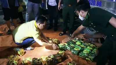 1 tháng bắt hơn 2 tạ ma túy, Công an TP.HCM được Bộ Công an khen