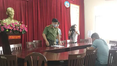 Công an xử phạt người tung tin 'phong tỏa TP.HCM 14 ngày' 