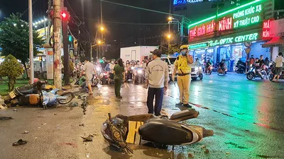 Tìm chủ xe Click liên quan vụ ‘ô tô điên’ gây tai nạn liên hoàn ở Bình Thạnh