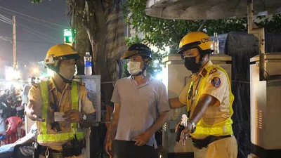 Người đàn ông vi phạm nồng độ cồn khi đang bị giam bằng lái 23 tháng 