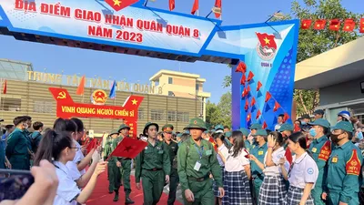 TP.HCM đồng loạt tổ chức lễ giao nhận quân năm 2023 tại các quận, huyện