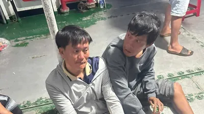 Cả 3 người trên thuyền thúng ở Lý Sơn mất tích trong bão số 13 đều được cứu sống