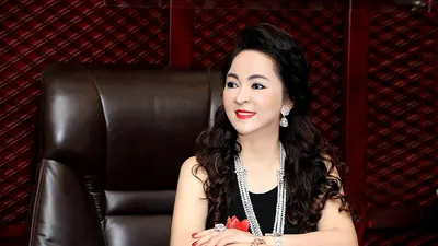 Tiếp tục truy tố bà Nguyễn Phương Hằng cùng 4 đồng phạm