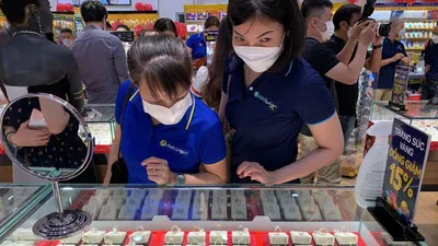 Các ngân hàng đang mua nhiều vàng