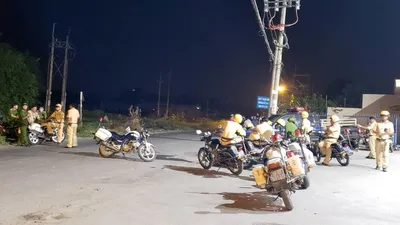 Người dân trắng đêm theo dõi vụ Tuấn 'khỉ' bị tiêu diệt