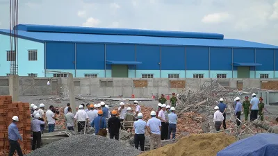 Khẩn trương xác minh nguyên nhân vụ sập tường ở Đồng Nai