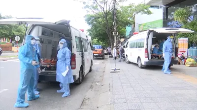 Cuộc sống của những “Người vận chuyển” giữa tâm dịch