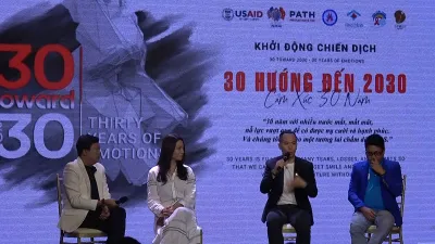 H’Hen Niê hành động vì người nhiễm HIV/AIDS