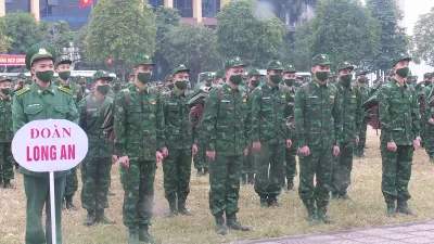 Video: Gác lại niềm riêng để nhân dân đón Tết an toàn 