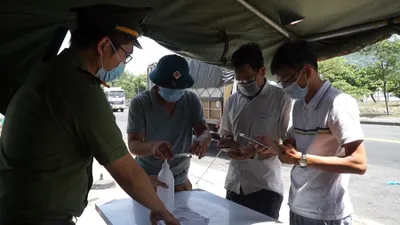 Video: Đà Nẵng siết chặt người ra vào thành phố trong đợt dịch mới 