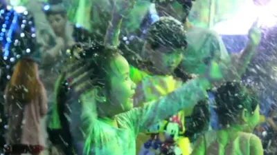 Clip: Độc đáo không khí Giáng sinh xóm đạo quận 8 