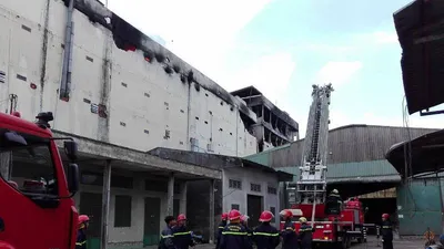 Vụ cháy ở Cần Thơ: Lửa bùng phát trở lại