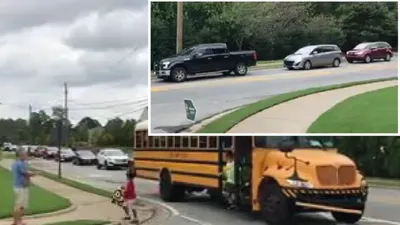 Cách hành xử của tài xế khi thấy xe bus dừng trạm ở Mỹ