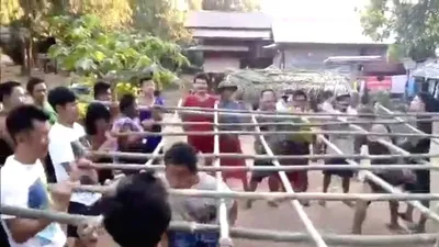 Thú vị với trò chơi nhảy sạp... bằng đầu