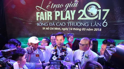 Văn Toàn nói gì sau khi nhận giải thưởng Fair Play?