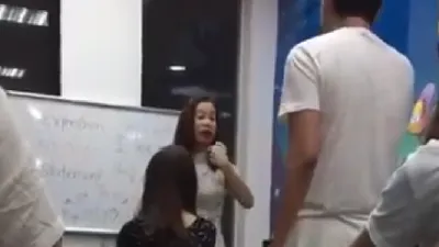 Clip: Cô giáo chửi học viên là 'thằng mặt lợn'
