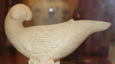 Độc đáo bộ sưu tập 650 đèn dầu cổ