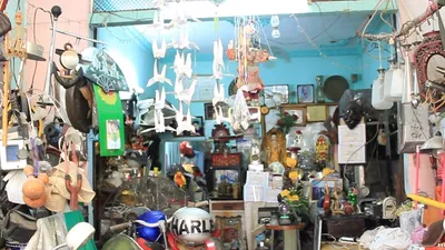 'Vựa ve chai bạc tỉ' của ông lão nhặt rác ở TP.HCM