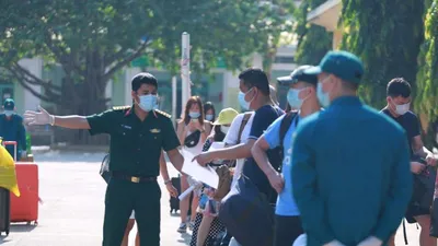 Video: Gần 1.000 người hoàn thành cách ly ở TP.HCM
