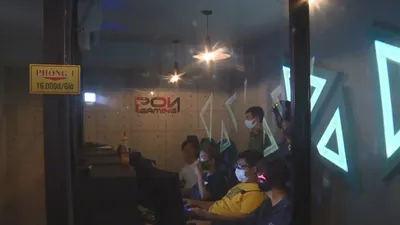 Giở trò qua mắt công an kiểm tra mùa dịch, bị phạt 20 triệu