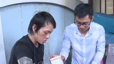 Khởi tố, tạm giam 3 người buôn bán, vận chuyển thuốc lá lậu