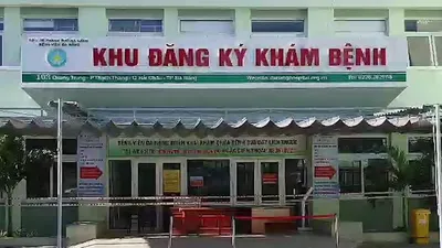 Cận cảnh bên trong Bệnh viện Đà Nẵng bị phong tỏa