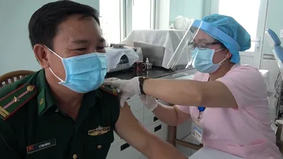 Tiêm vaccine COVID-19 cho 900 chiến sĩ biên phòng Tây Ninh