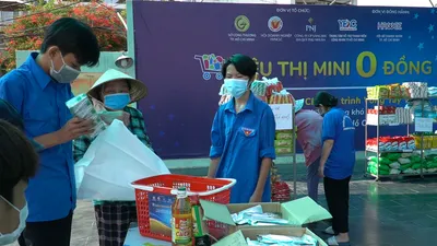 Video: Những chia sẻ ngọt ngào từ siêu thị mini 0 đồng