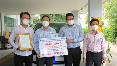 Video:Doanh nghiệp tặng xe, máy thở cho Trung tâm cấp cứu 115, Bệnh viện An Bình