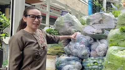 Ca sĩ Phi Nhung: Những hình ảnh cuối cùng trước khi qua đời vì COVID-19