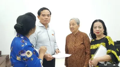 Ông Trần Lưu Quang vẫn tiếp xúc cử tri ở TP.HCM