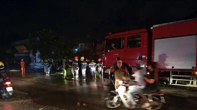 Cháy tiệm sửa xe ở Phan Thiết, ít nhất 2 người chết, 2 người đang cấp cứu