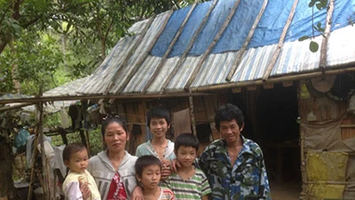 Chính quyền sẽ hỗ trợ gia đình “32 năm sống giữa rừng sâu”