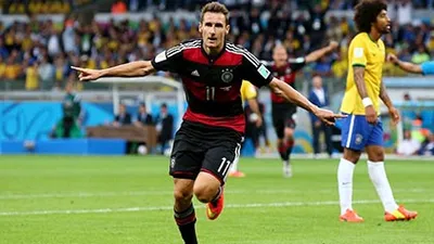 Vượt Ro “béo”, Klose thiết lập kỷ lục mới cho World Cup