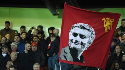 Mourinho thừa nhận MU đối mặt với mùa giải 'vứt đi'