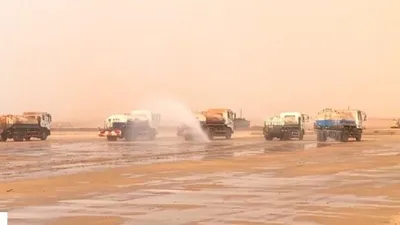 50 xe bồn tưới nước dập bụi ở sân bay Long Thành 