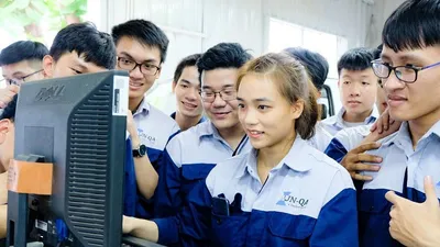 Nhu cầu tuyển dụng ngành bán dẫn tăng cao, kĩ sư thiết kế chip thu nhập 1,3 tỉ