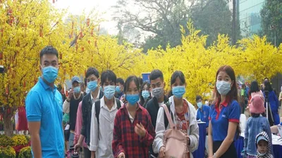 'Mang tết về nhà' đưa 3.000 người về quê ăn tết