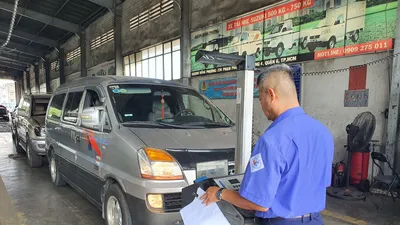 Tài xế, chủ xe vẫn 'kêu trời' về đăng kiểm