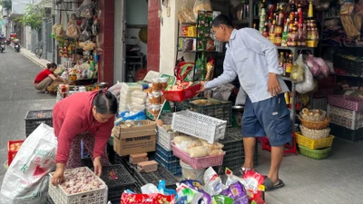 Sắp xóa bỏ thuế khoán: Cử tri kiến nghị hỗ trợ cho hộ kinh doanh lớn tuổi