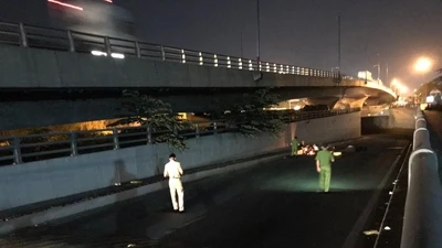 Truy tìm xe container cán người rồi rời hiện trường ở TP Thủ Đức