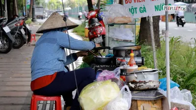 Video: Người bán hàng rong ở TP.HCM mong sớm được thuê vỉa hè để kinh doanh