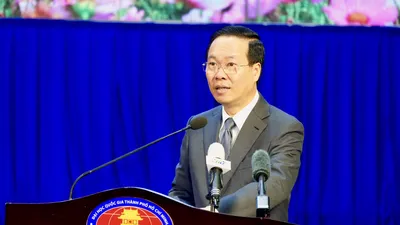 Video: Chủ tịch nước Võ Văn Thưởng xúc động khi về thăm trường cũ