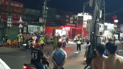 Video: Cha bàng hoàng phát hiện con gái 15 tuổi tử vong trong tư thế treo cổ