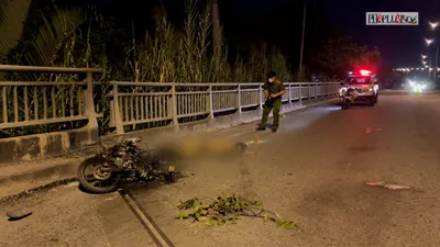 Video: Một sinh viên năm cuối tử vong bên cạnh chiếc xe máy bốc cháy